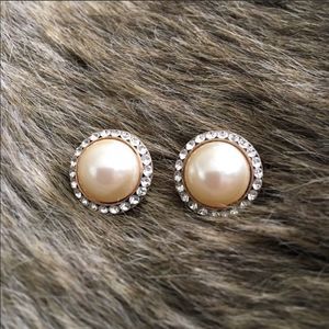 Vintage 80s faux pearl rhinestone pierced earrings